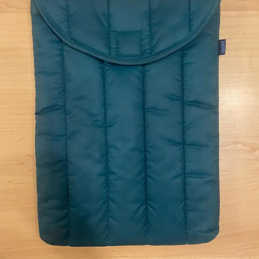 BAGGU 13" Puffy Laptop Sleeve - Malachite